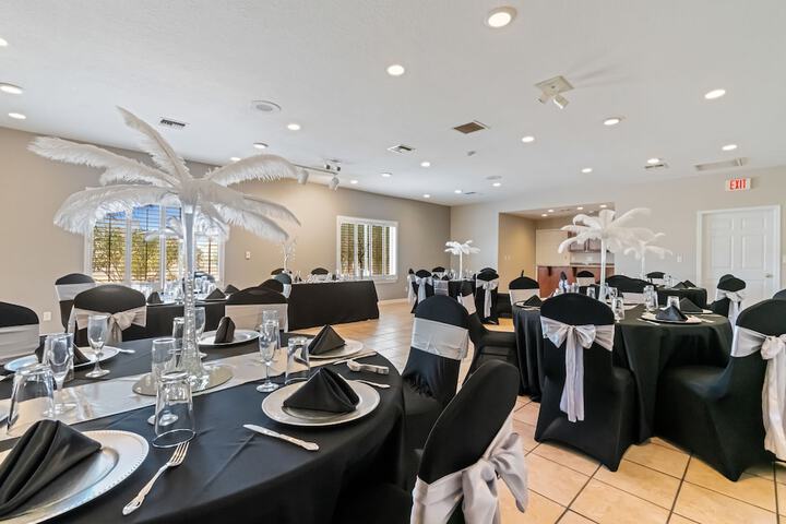 Banquet hall