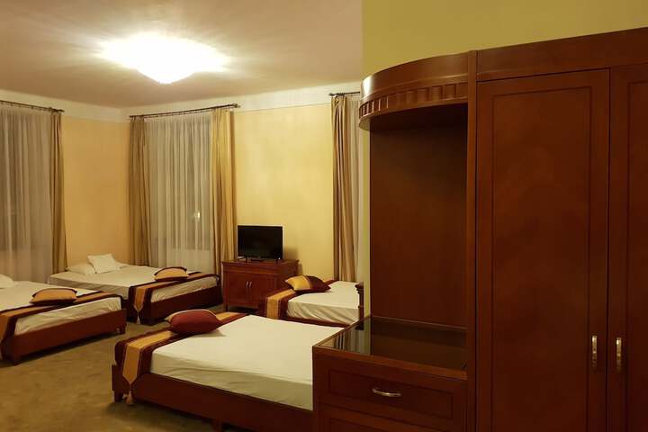 Room 29 of 60