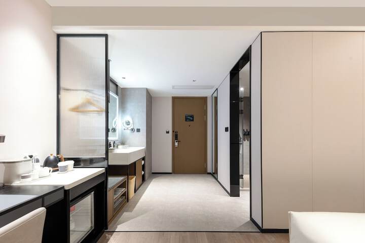 Room 20 of 56