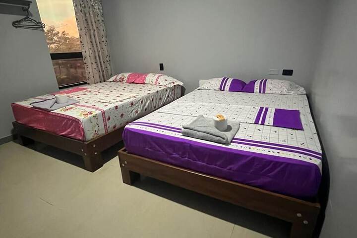 Room 11 of 25