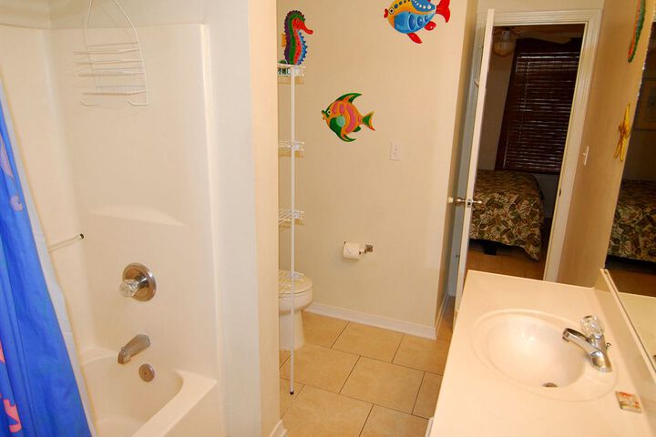 Room 18 of 47