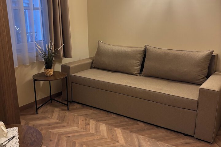 Room 62 of 115