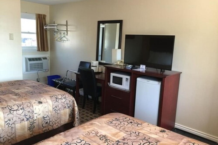 Room 34 of 56