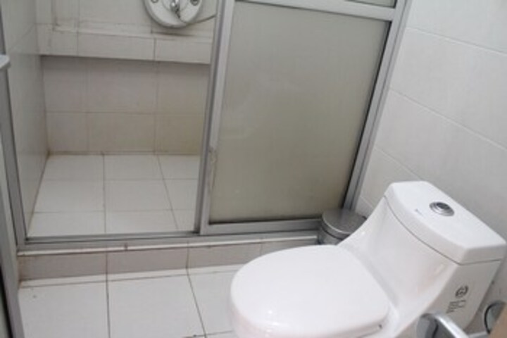 Room 23 of 30