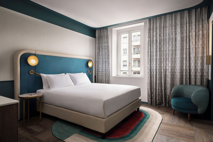 Puccini Hotel Milan Tapestry Collection by Hilton