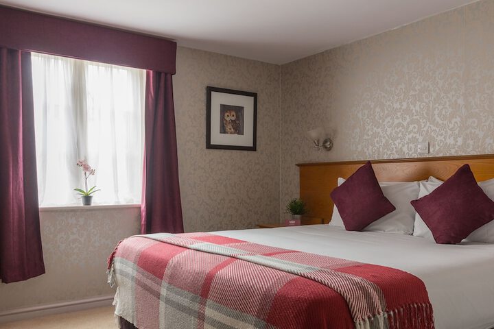 Room 4 of 64