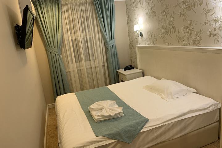 Room 68 of 126