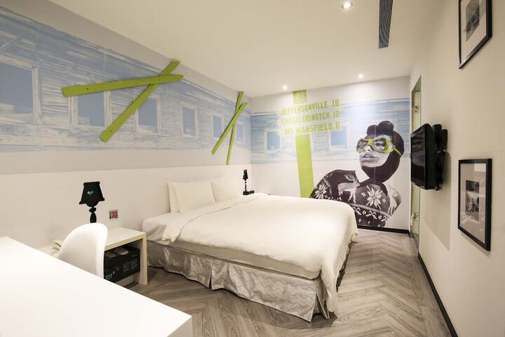 Room 29 of 51