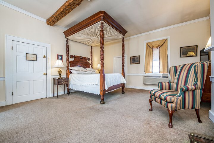 Cedar Creek Guest Room Double Bed (12 of 43)