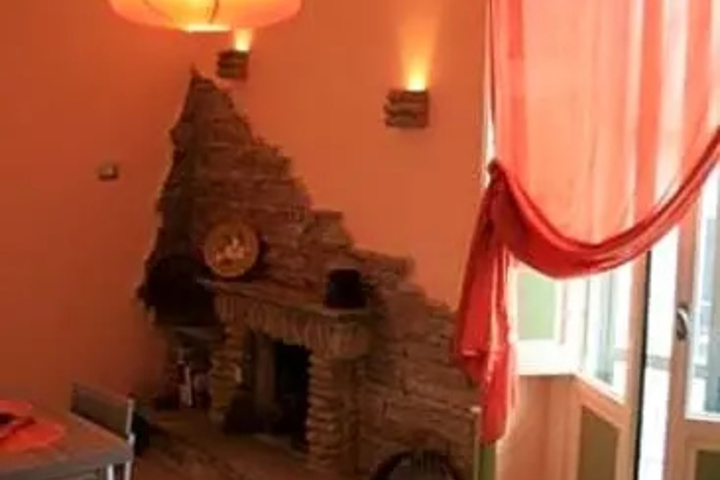 Room 3 of 3