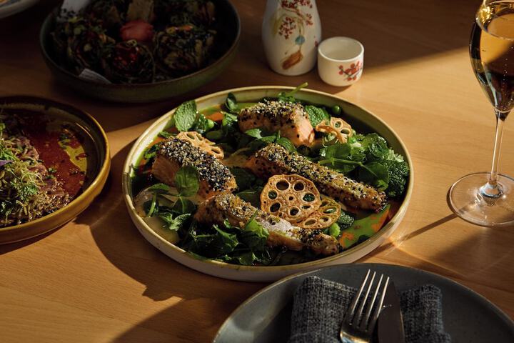 Dining 79 of 125