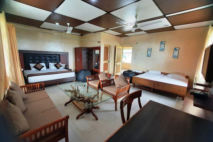 Room 9 of 56