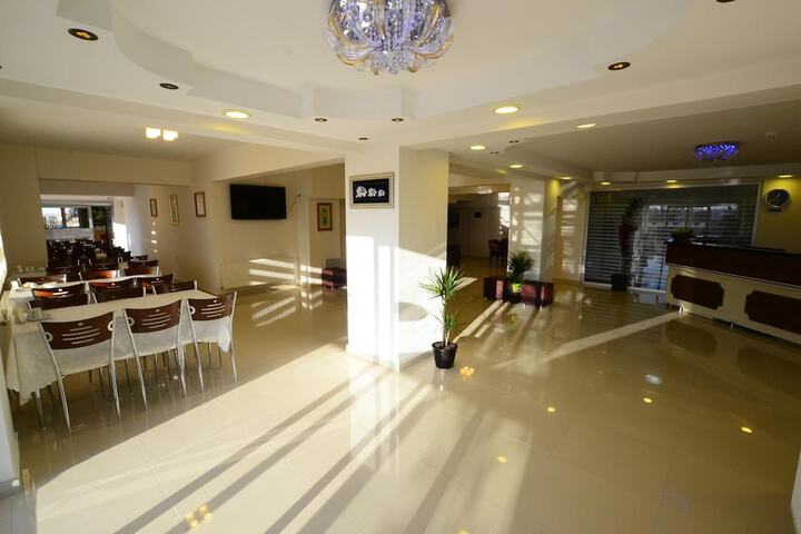 Hotel Lobby