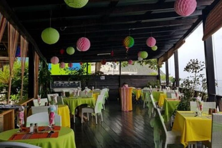 Sundeck