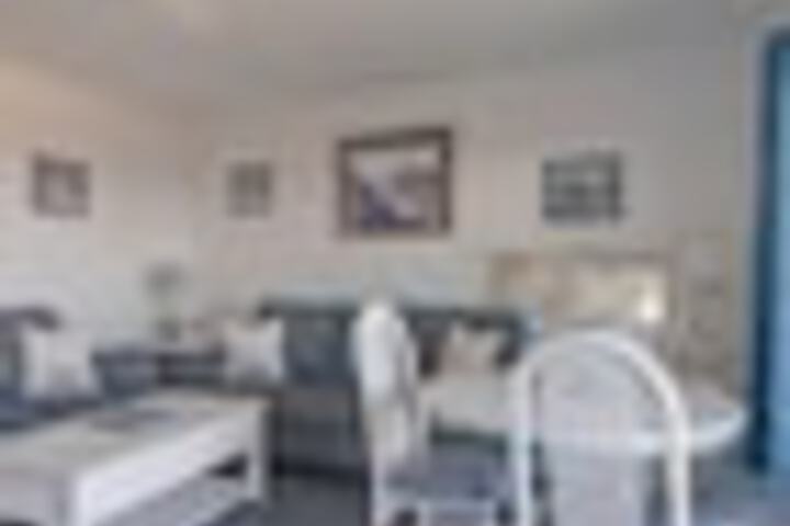 Room 158 of 663