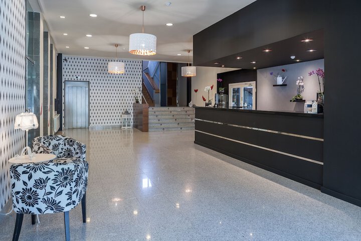Hotel Lobby
