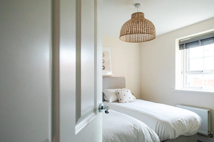 Room 3 of 18