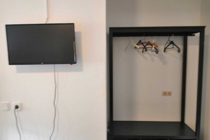 Room 16 of 41
