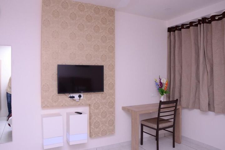 Room 40 of 66