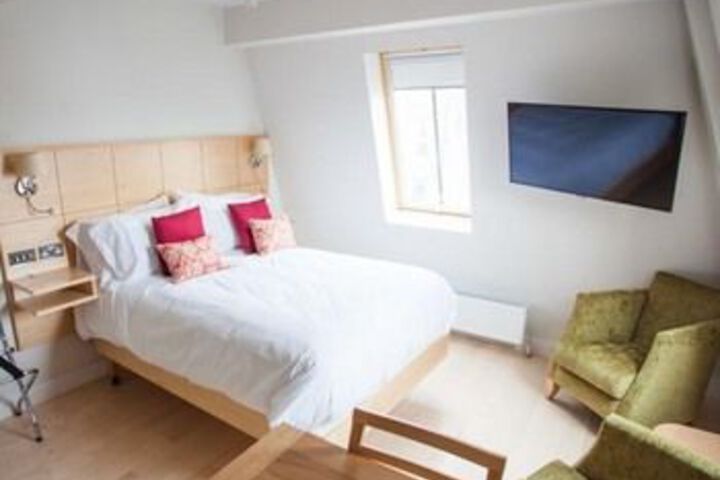 Room 20 of 27