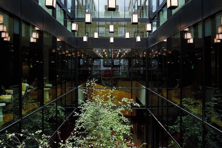 Hotel Exterior 52 of 61