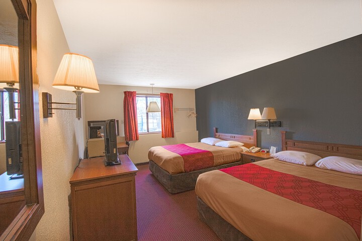 Room 10 of 47