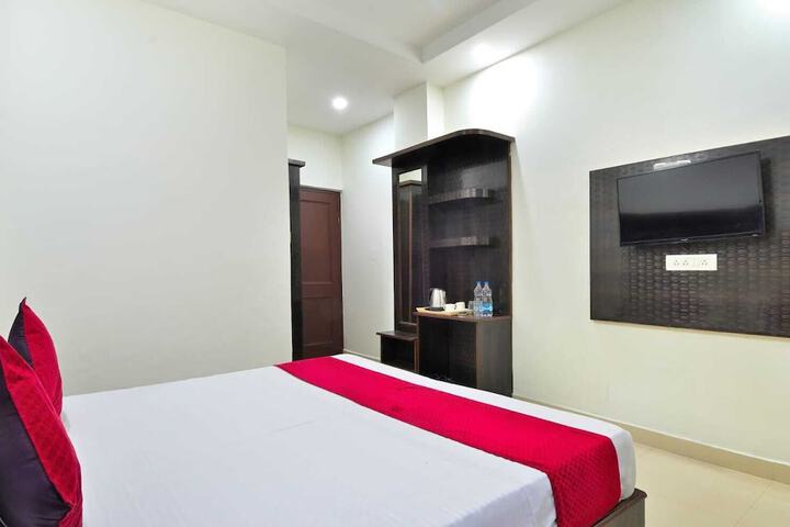Room 9 of 22