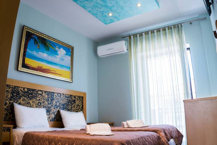 Room 3 of 57