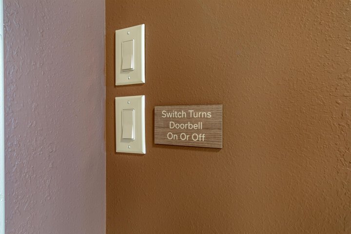 Room 15 of 31