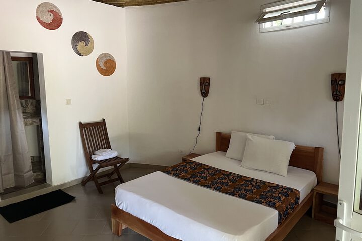 Room 9 of 68