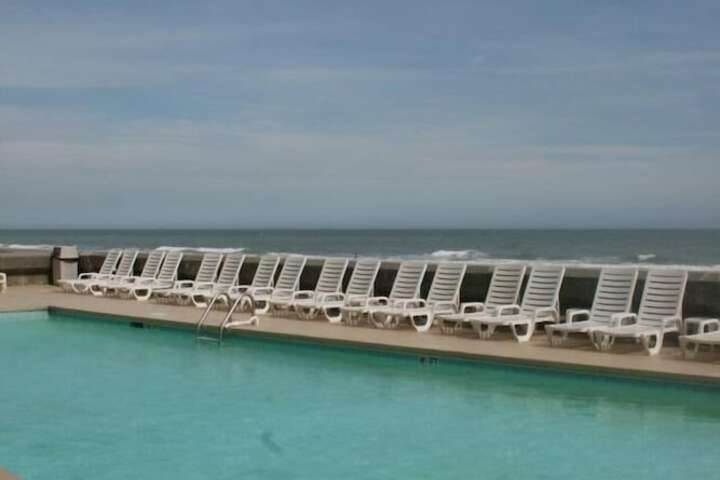 Pool 18 of 29