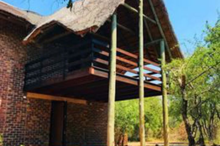 Ama-Zing African Safaris Lodge in Mbombela
