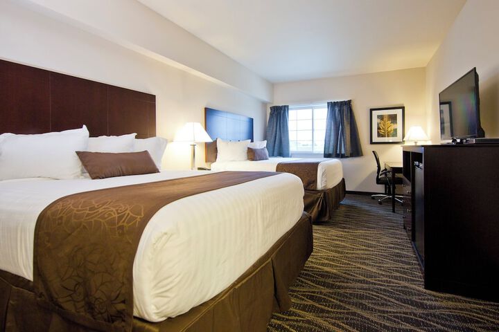 Quadruple Queen Bed (16 of 21)
