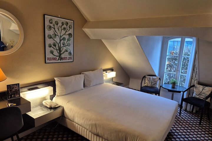 Room 55 of 92