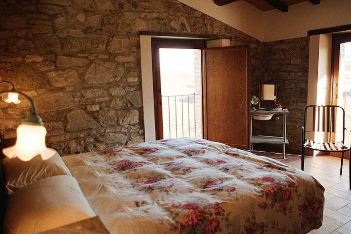 Room 2 of 20