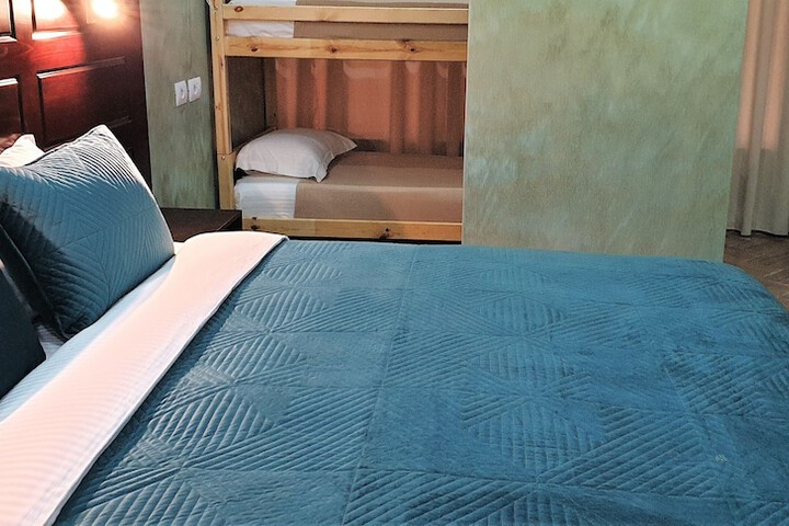 Room 30 of 70