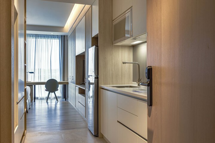 Room 26 of 85