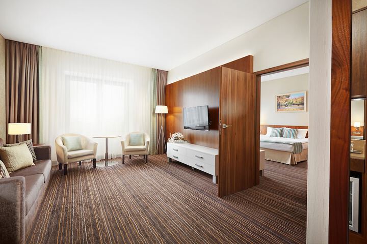 Room 31 of 63