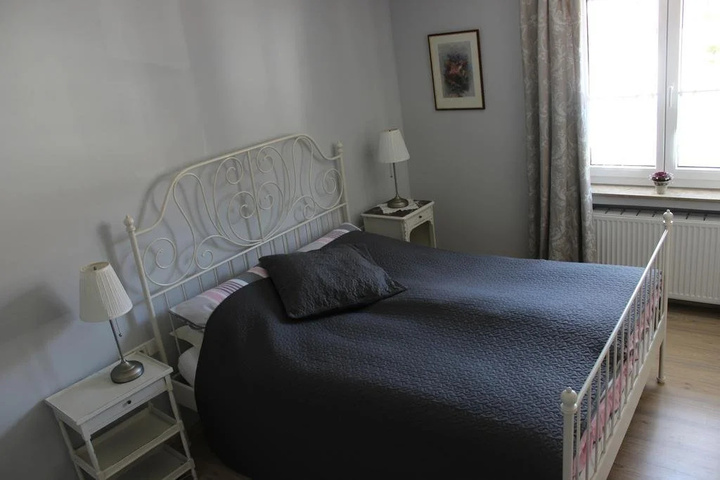Room 5 of 13