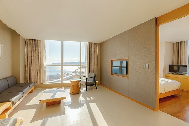 Room 39 of 74