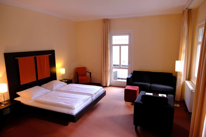 Room 48 of 116