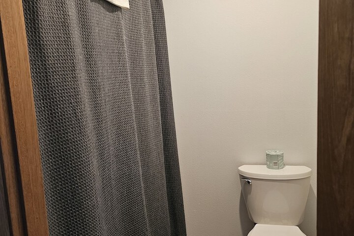 Room 18 of 44