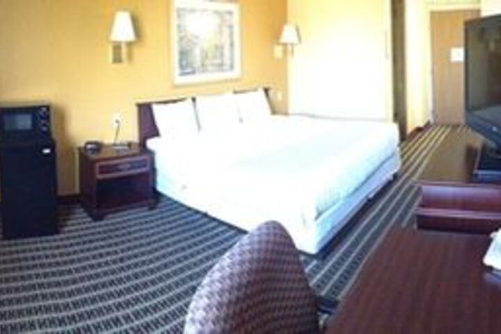 Room 35 of 44