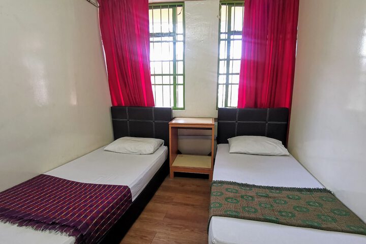 Room 21 of 96