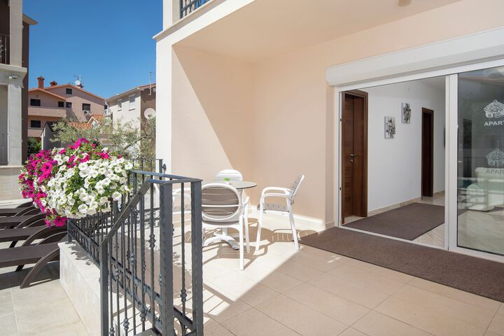 Terrace/Patio 132 of 186