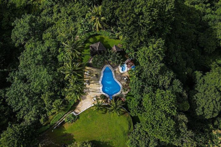 Pool 3 of 5