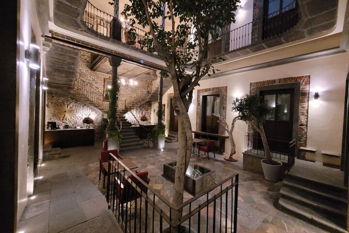 Hotel Interior 6 of 135