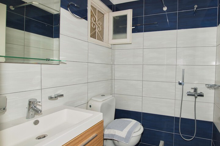 Bath Interior