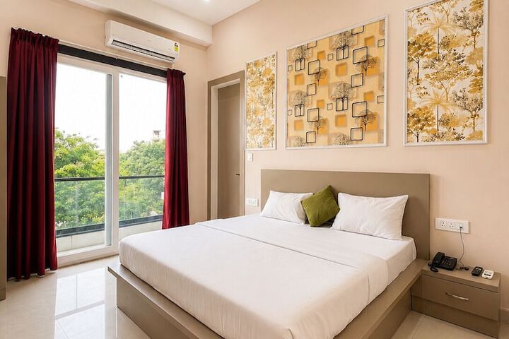 Room 20 of 35