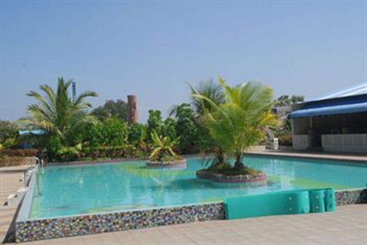 Pool 27 of 50